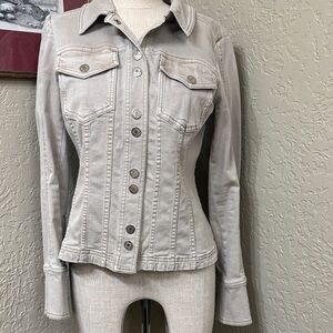 White House Black Market Light Gray / Tan Button-Front Denim Jacket XS